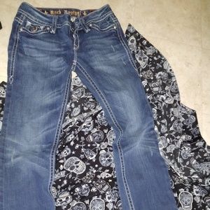 ROCK REVIVAL *Never Worn* Tori Straight 29